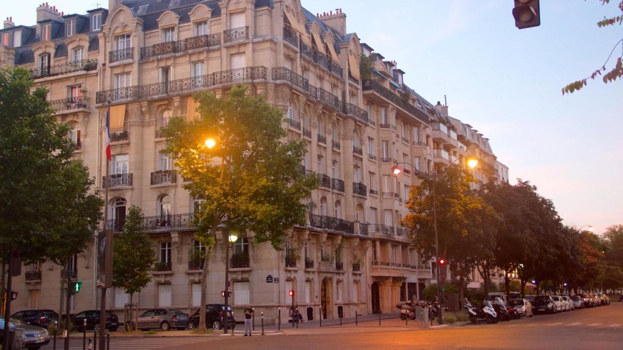 Deluxe Apartment Near The Tour Eiffel باريس المظهر الخارجي الصورة